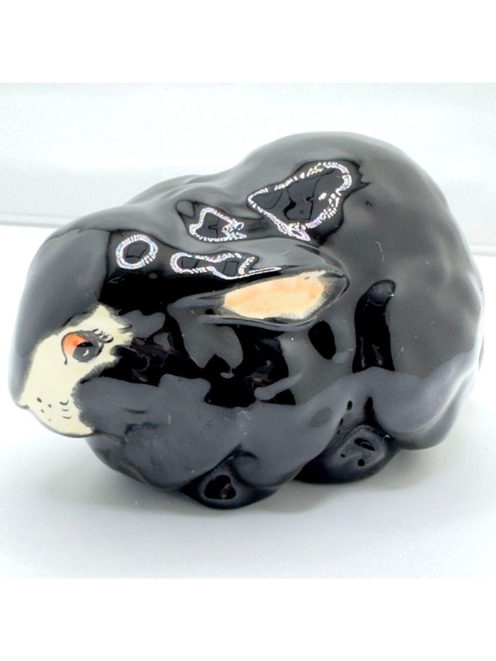 Hand-made Black Ceramic Rabbit Figurine Glossy Finish 4.5" Vtg